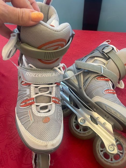Pattini in linea & Pattini a rotelle: Damen Rollerblade 38 Top Zustand Inlineskates – Usato da Bergdietikon venduto da antovale 1