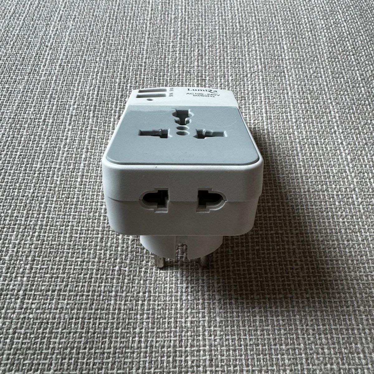 Laufwerke & Adapter: LumiRa EU Travel Adapter – Gebraucht aus Zürich von M4xi_13 1