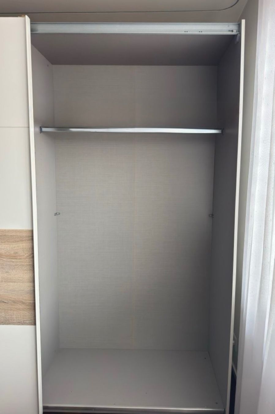 Armadi: Kleiderschrank – Usato da Zürich venduto da JessGar 2