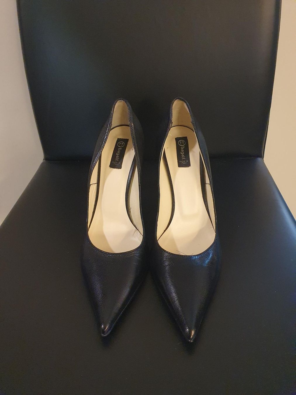 Scarpe da donna: High Heels Leder schwarz Gr 39 – Nuovo (secondo la descrizione) da Küsnacht ZH venduto da marinalix