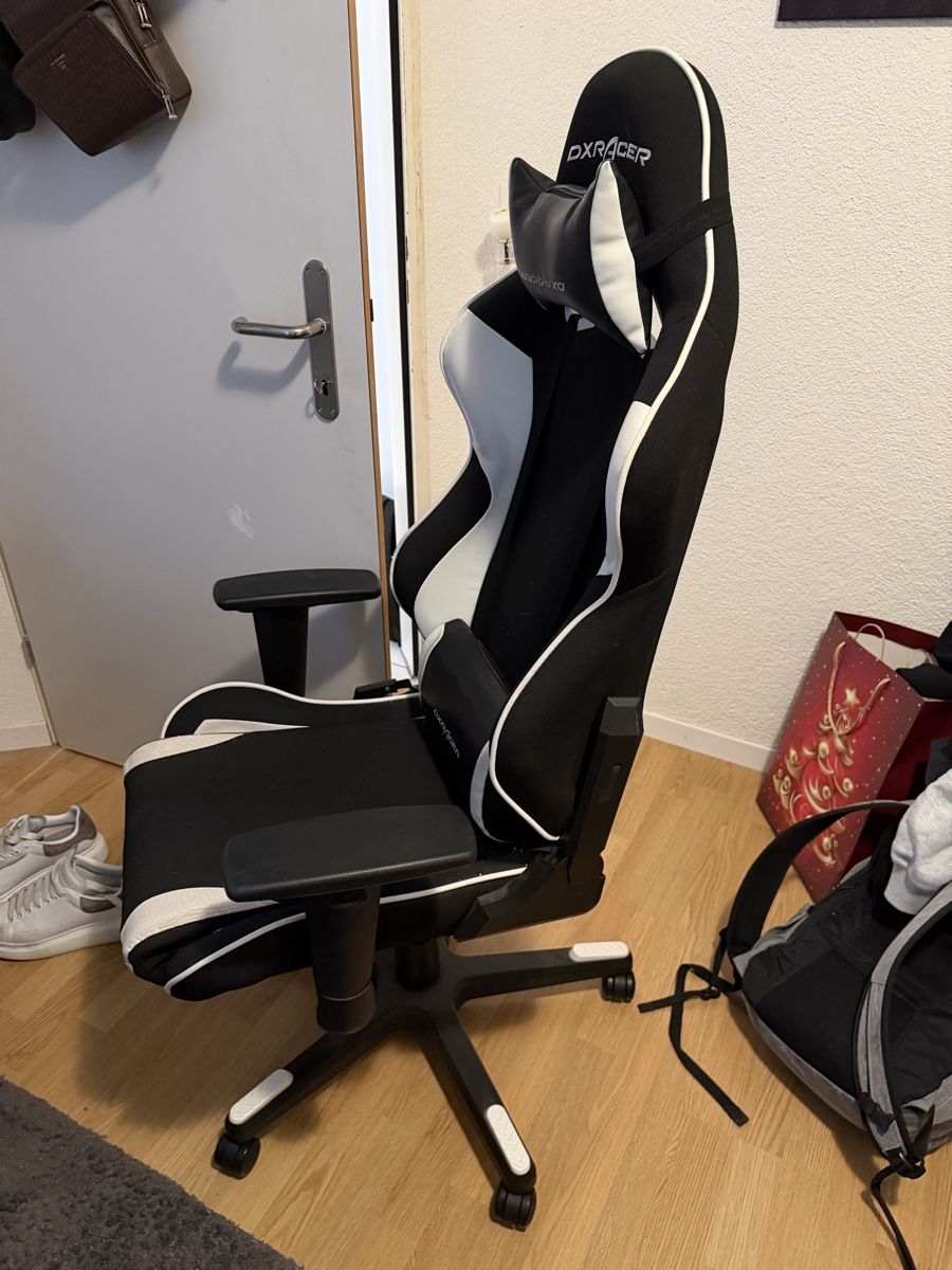 DXRacer Sedie: Dxracer Gaming Stuhl – Usato da Greppen venduto da Ksterntaler