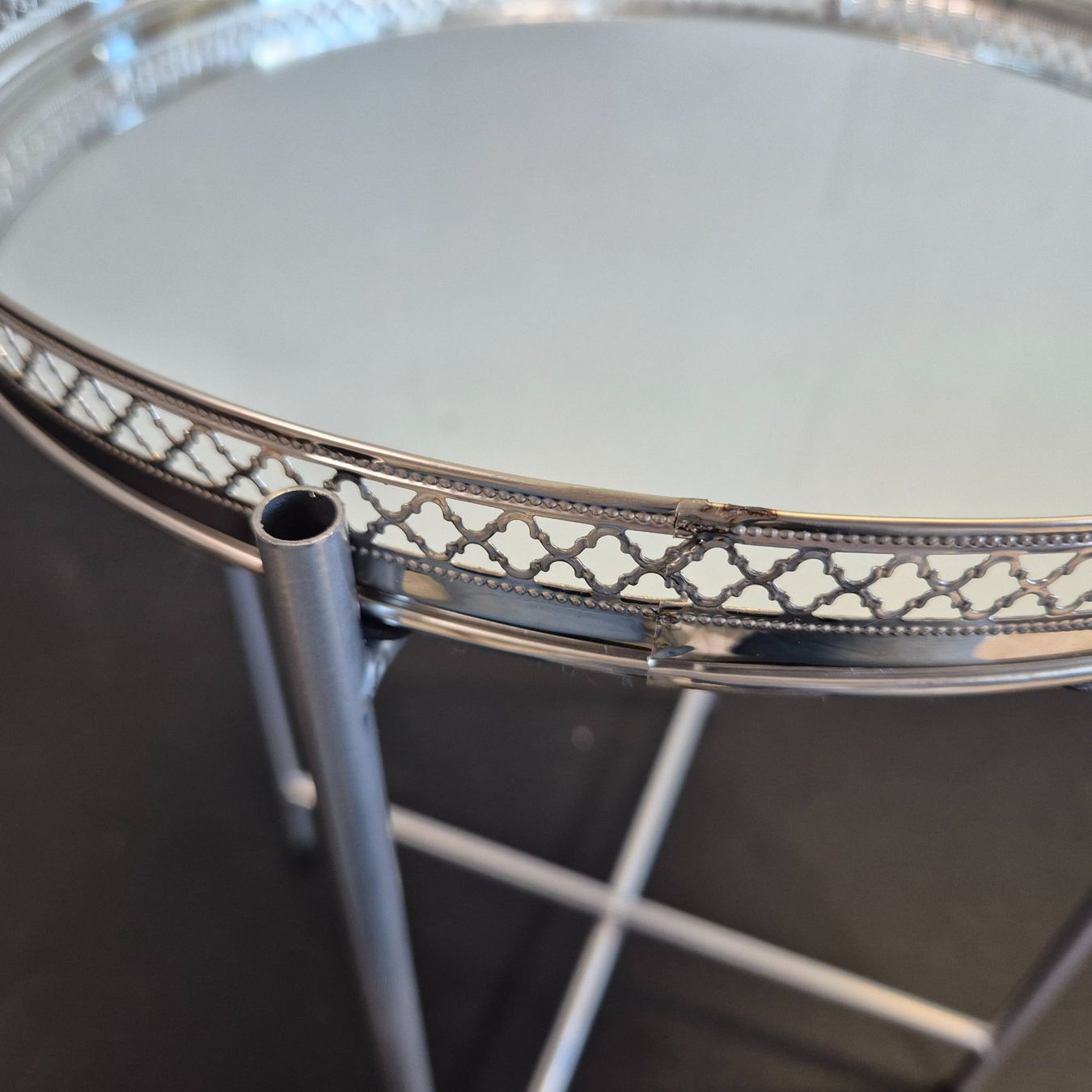 Tavoli: Beistelltisch Coffee-Table klappbar mit Spiegelglas – Usato da Nottwil venduto da Wondewa-Shop 3