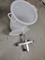 Universalbehälter für Zucker Salz usw. mit Deckel und Rollen