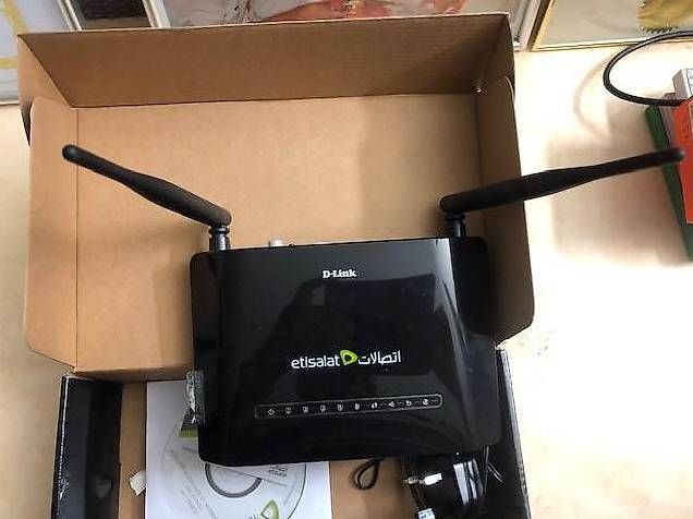 Modem & Router: Router WIFI – Usato da Le Grand-Saconnex venduto da aru_jl2c
