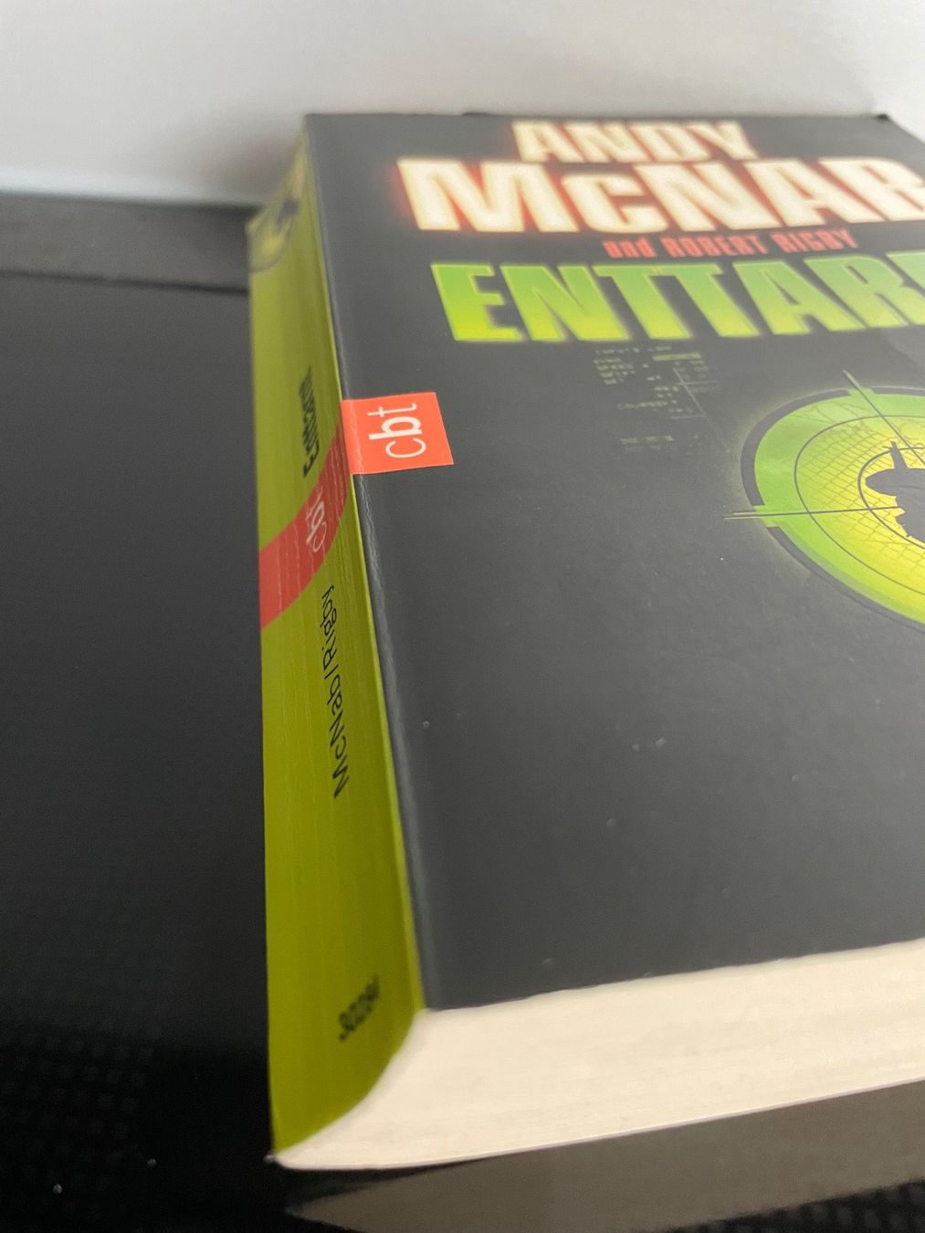 Libri: ENTTARNT - ANDY MCNAB & ROBERT RIGBY- TASCHENBUCH – Usato da Buchs AG venduto da fischli610 2