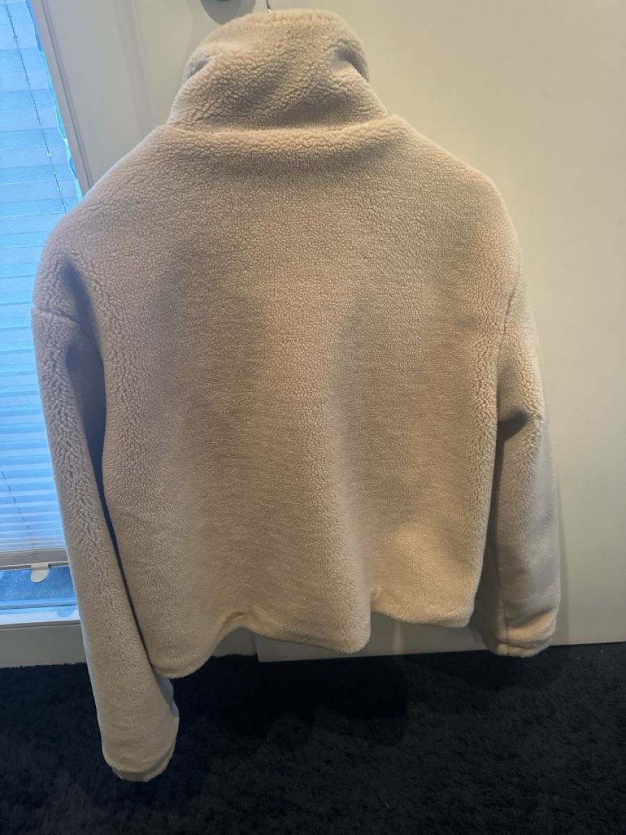 Asos Jacken: ASOS Teddy Jacke, Beige, Grösse M – Gebraucht aus Diepoldsau von Sonne14 2