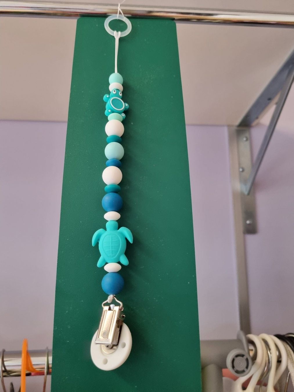 Colliers: Schnullerkette mit Adapter – D'occasion à Schönenwerd par Chez_Mimi 1