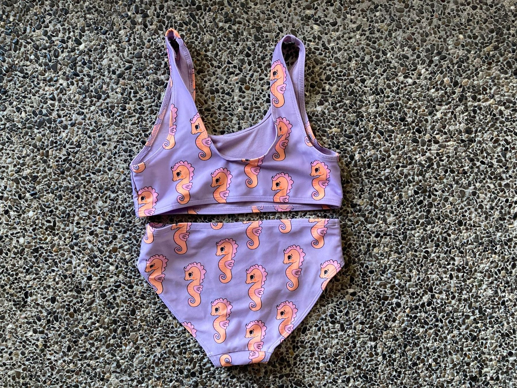 H&M Maillots de bain: Bikini Seepferd, Gr. 134/140 – D'occasion à Aetingen par Nadinsky 2