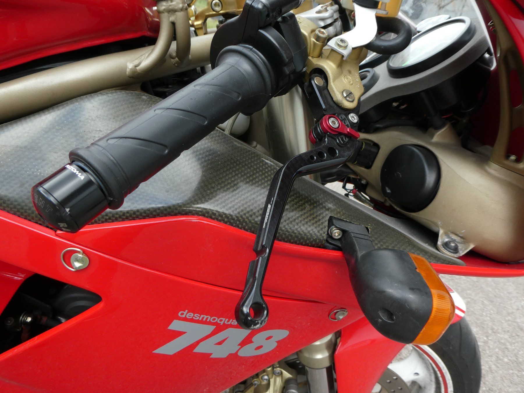 Ducati Strasse: Ducati 748 S – Gebraucht aus Roches BE von dcn0_0 5