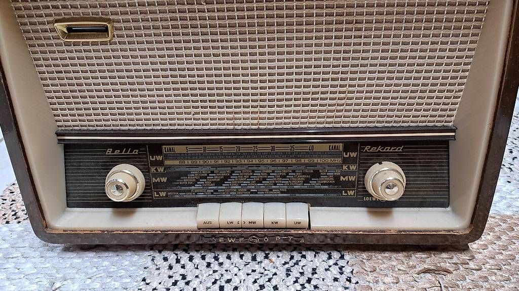Radio: Röhrenradio Loewe Opta Type 672 5W – Usato da Lengnau AG venduto da Allworker