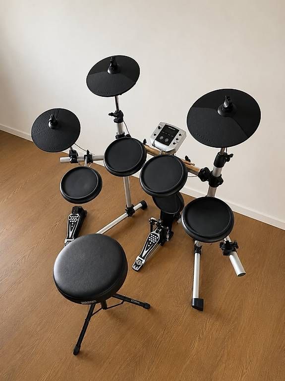 Strumenti musicali: Millenium MPS-150 batteria elettronica completa  come nuova – Usato da Chiasso venduto da bal_cwl6 2