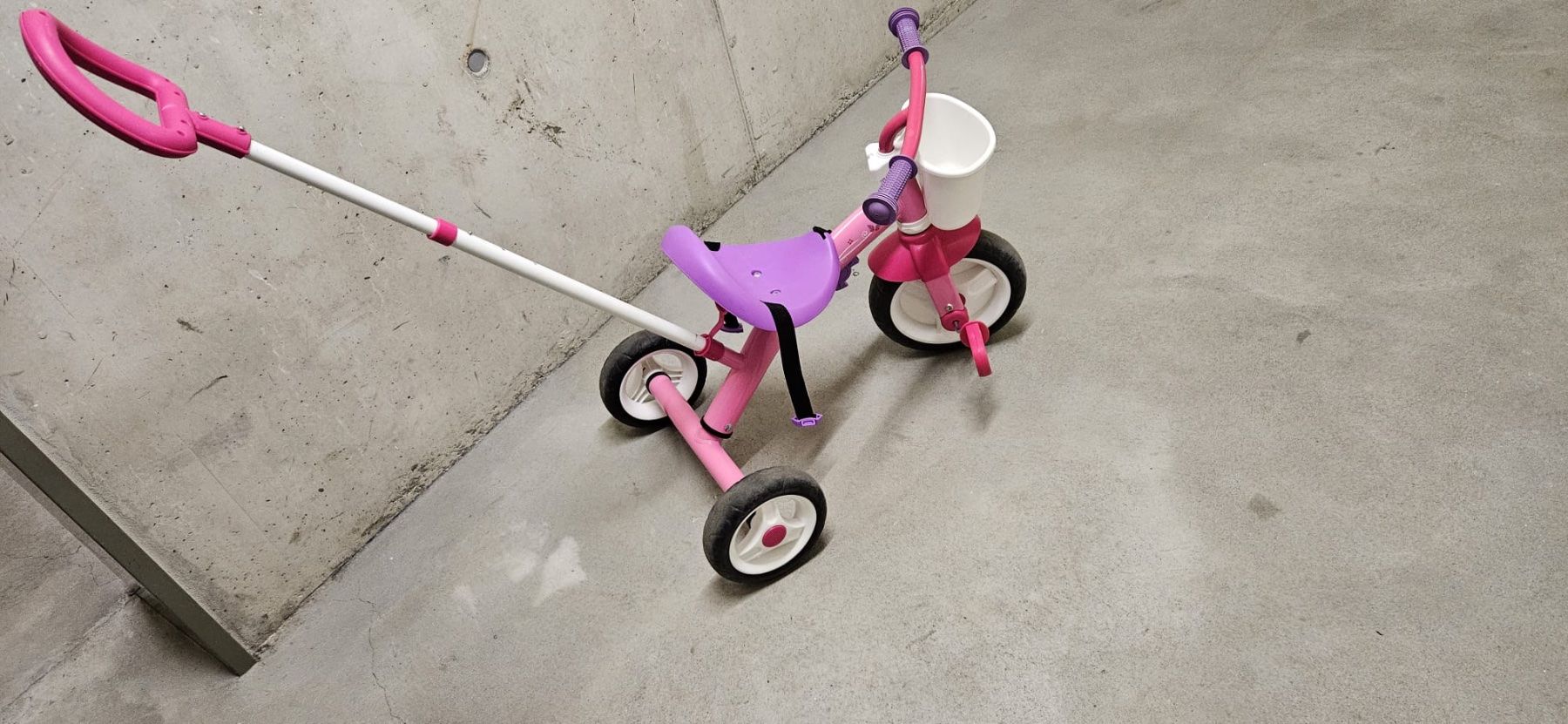 Chicco Veicoli per bambini: Dreirad CHICCO TRICYCLE U GO - Violett – Usato da Winterthur venduto da Roberta1987 1