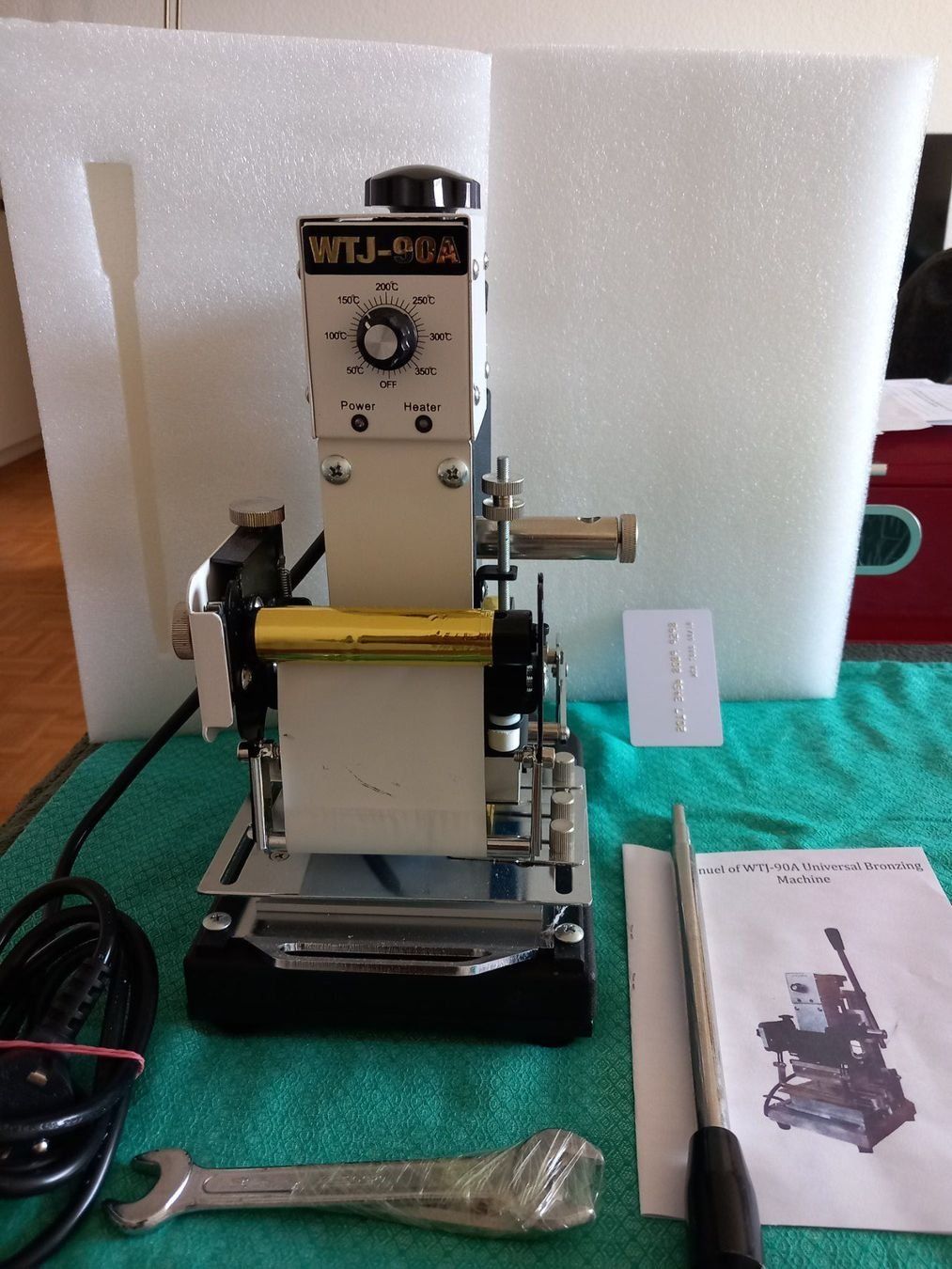 Tutte le macchine: Machine à dorure - Doreuse (WTJ-90A) – Usato da Granges-Paccot venduto da aht_jwj9 2