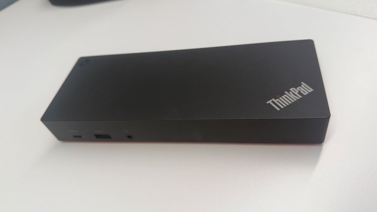 Lenovo Dockingstation: Lenovo ThinkPad USB-C Dockingstation – Neu (gemäss Beschreibung) aus Ueberstorf von amiraschaller 1