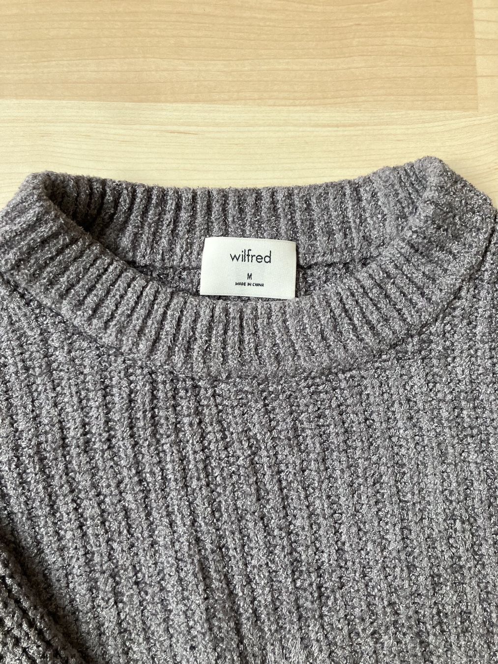 Maglioni & Felpe: WILFRED Essential Chenille Sweater – Usato da Jona venduto da jallah 1