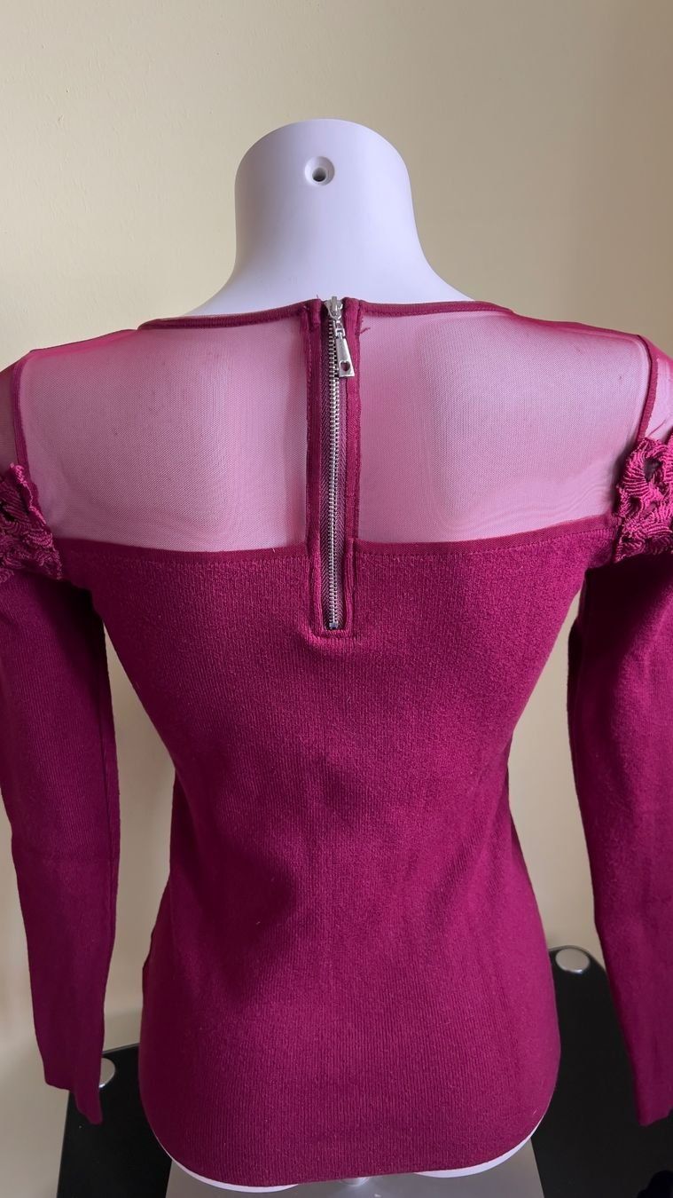 Maglioni & Felpe: ELEGANTER PULLOVER MIT BESTICKUNG IN BORDEAUX 38 – Nuovo (secondo la descrizione) da Pfäffikon ZH venduto da Ruth8 2
