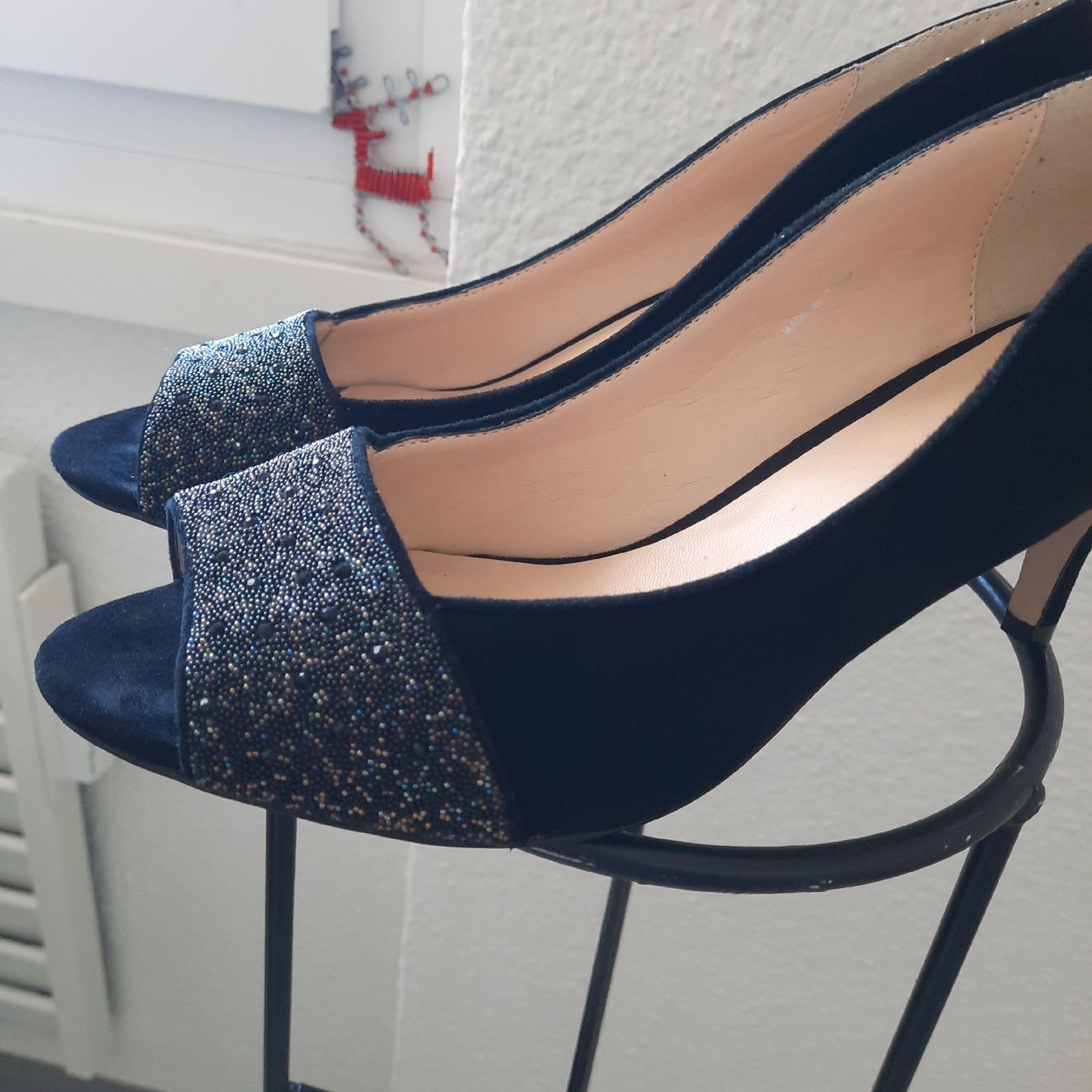 Scarpe da donna: EDLE BATA PUMPS, GR.40 – Usato da Hinwil venduto da Wuschi40