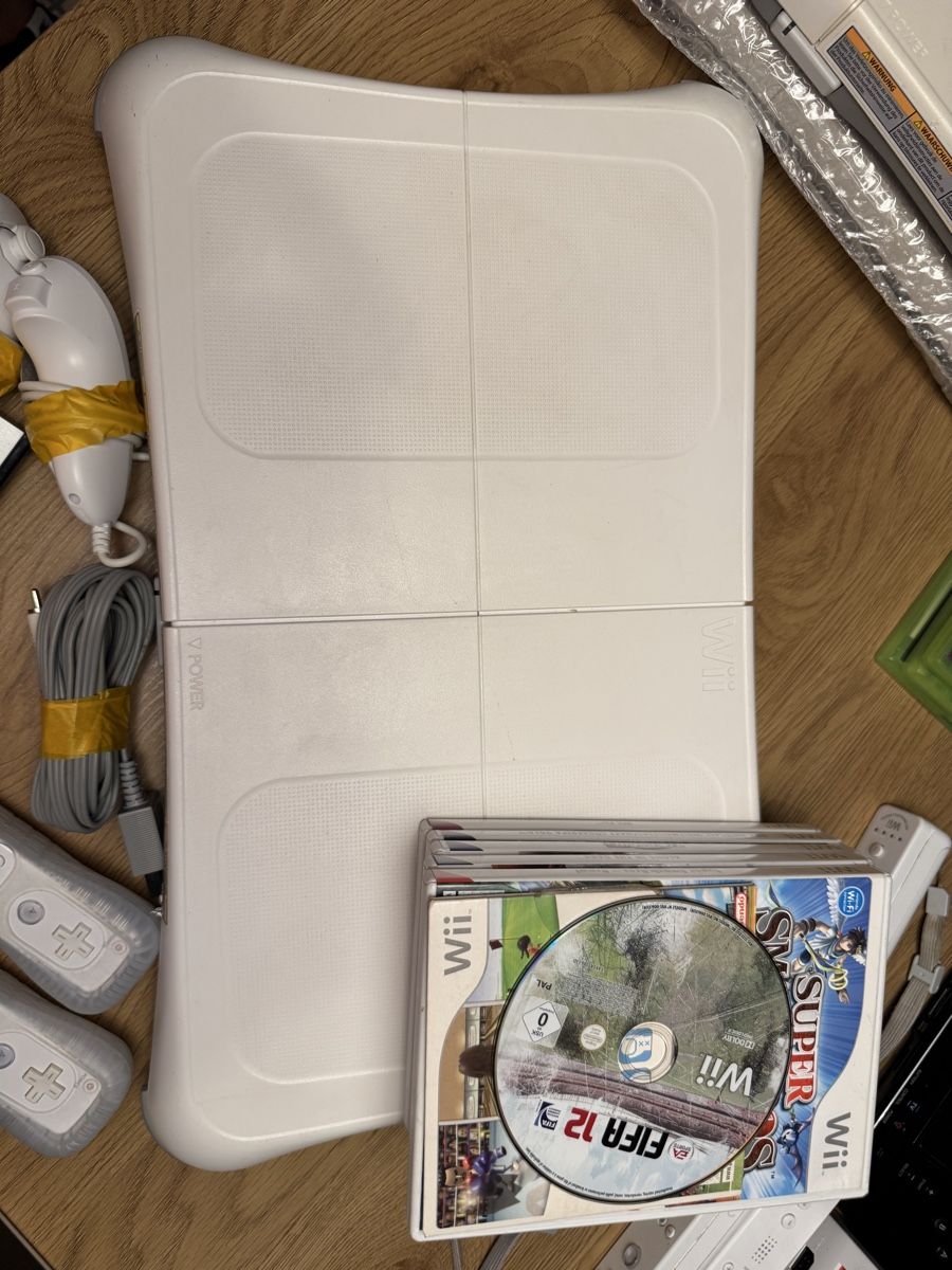 Nintendo Konsolen: Nintendo Wii avec accessoires – Gebraucht aus Peseux von ola_psb6 5
