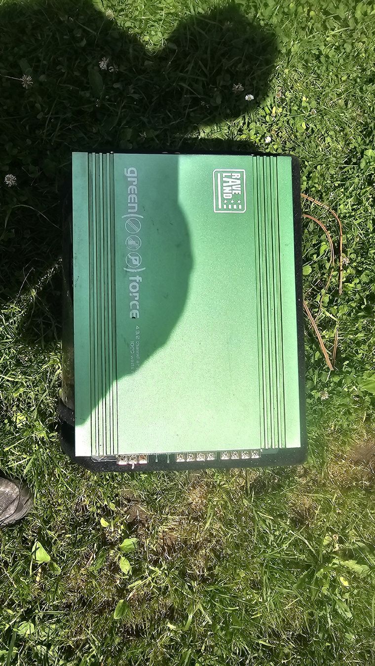 Amplificatori: Green Force 4/3 Kanal Verstärker 1000 Watt max.  – Usato da Goldau venduto da Mar-tin 2