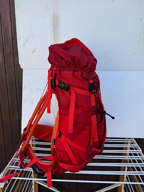 Sacs à dos: Osprey Variant 37 – D'occasion à Réchy par CYCLO-SPORT 1