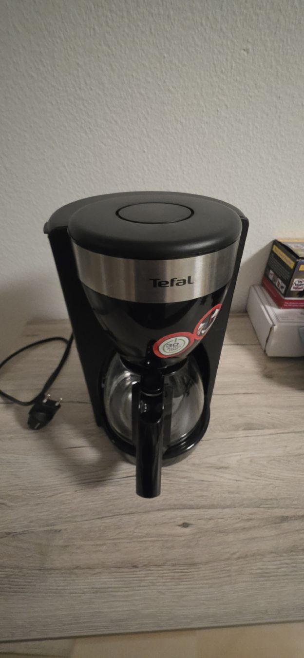 Kaffeemaschinen & Espressomaschinen: Kaffeemaschine Tefal  – Gebraucht aus Zürich von Abrar123
