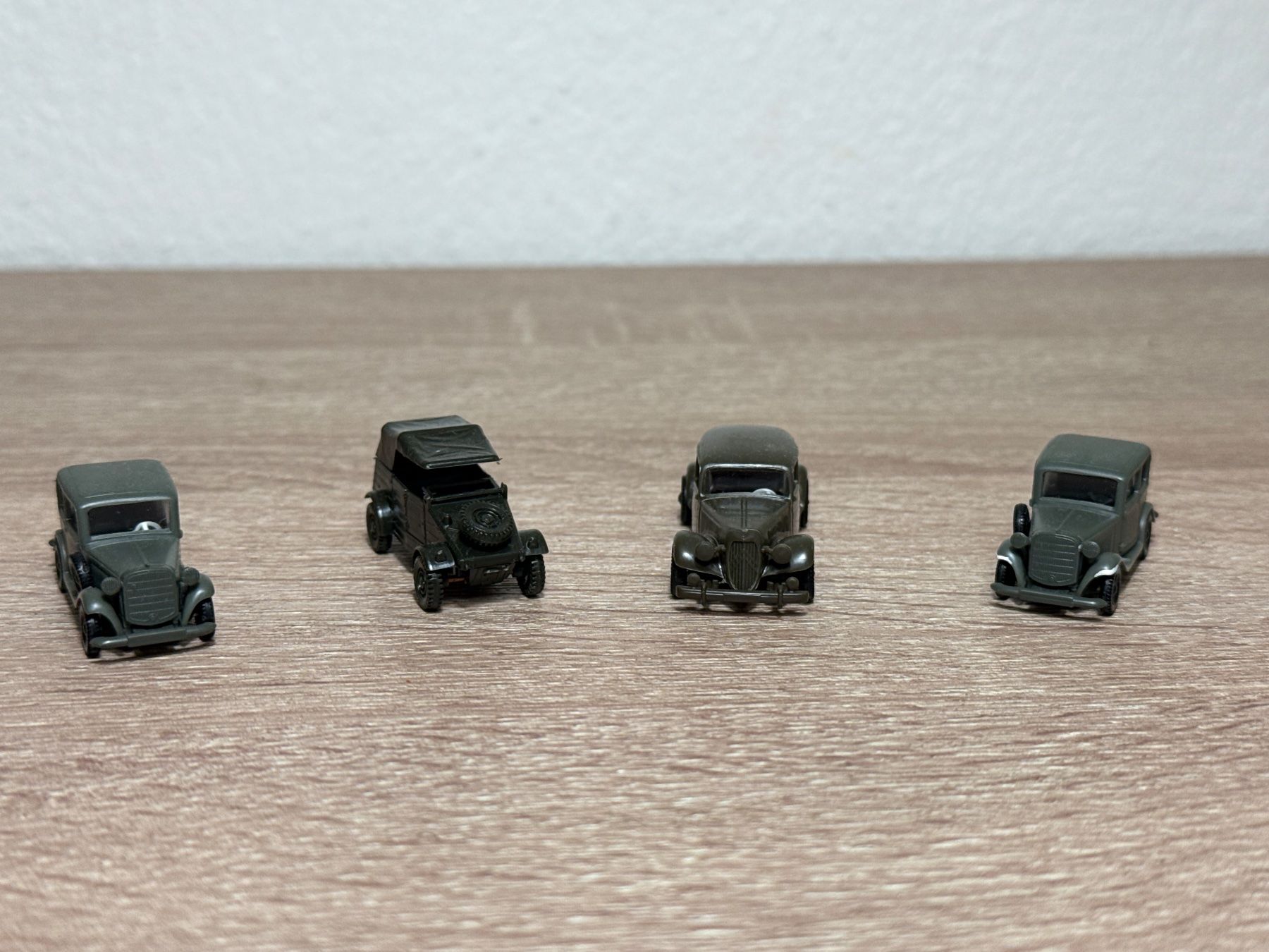 Wiking Modellini d'auto: 4x Modellautos (38) – Usato da St-Aubin-Sauges venduto da tantome