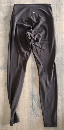 Damen Leggings Lululemon schwarz Grösse M guter Zustand