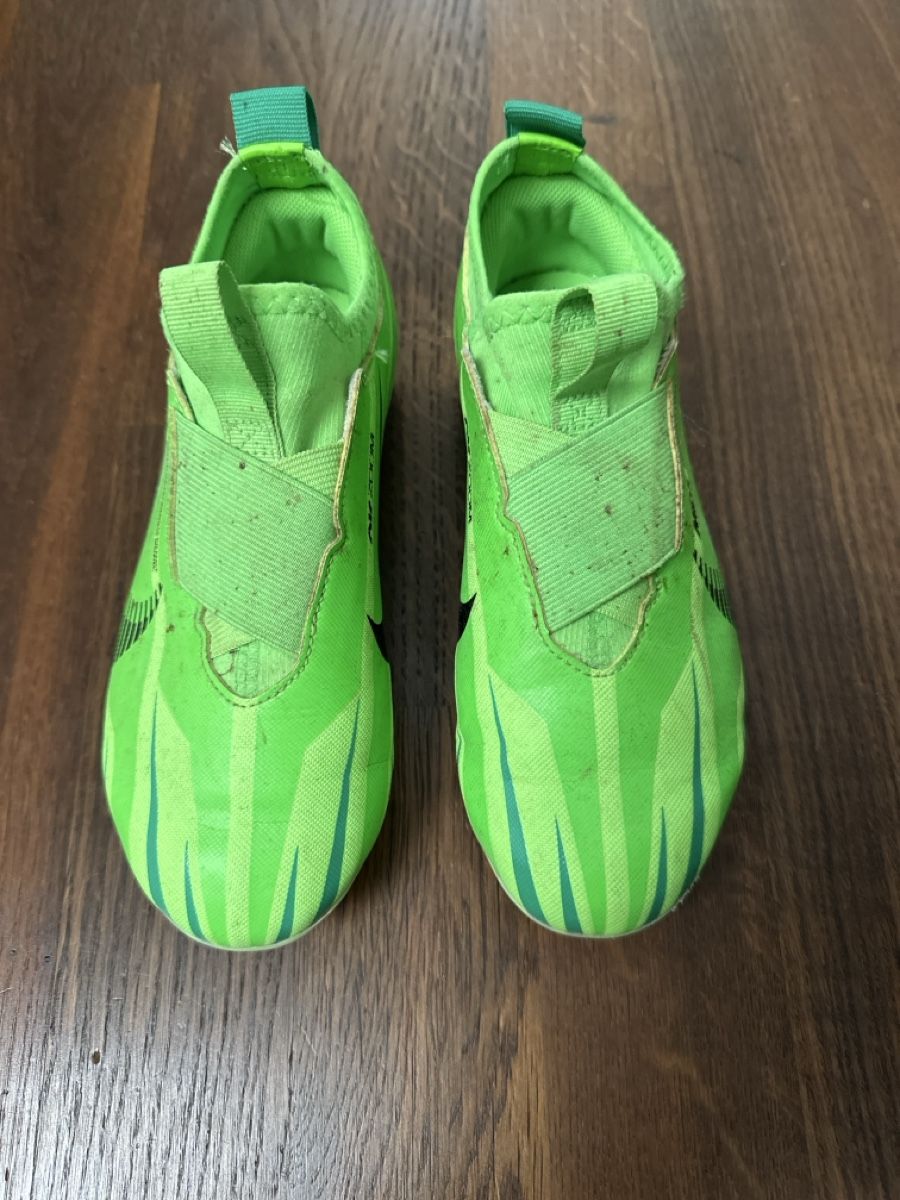 Nike Scarpe per ragazzi: Fussballschuhe, Gr.33,5 – Usato da Adliswil venduto da mun_k9pf
