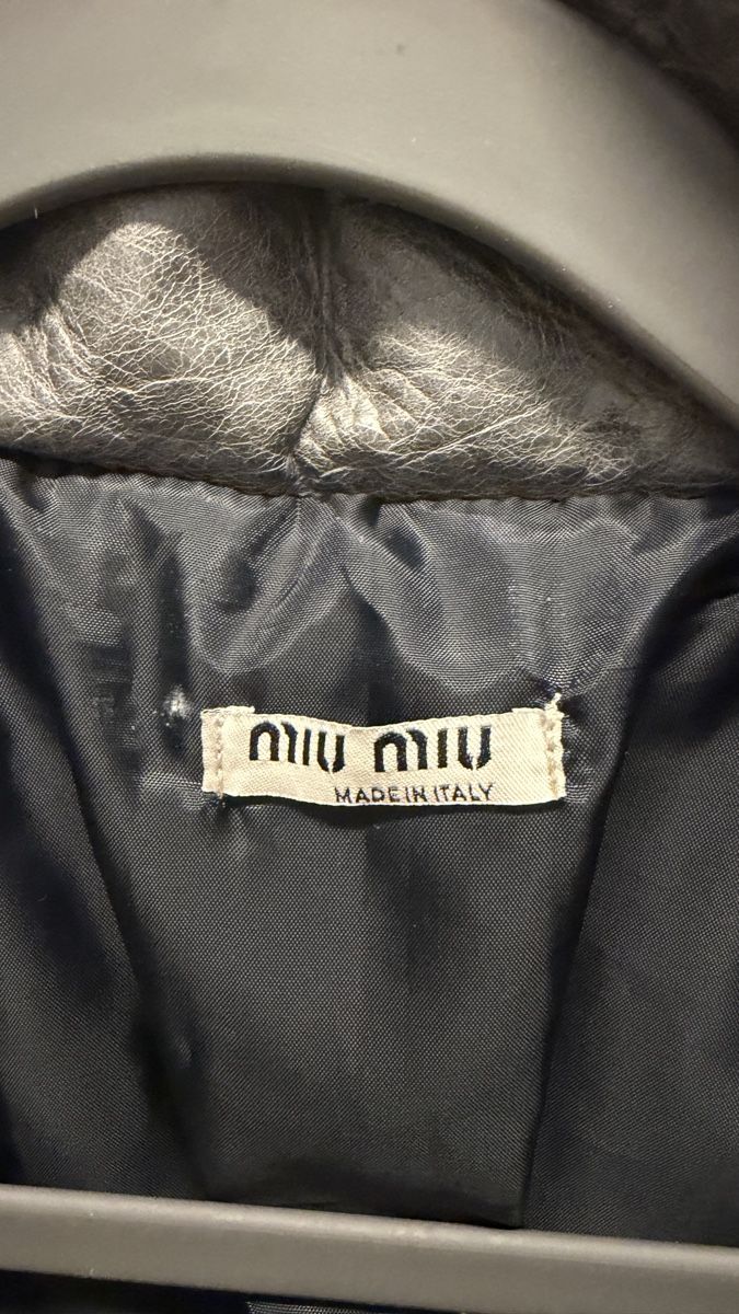 Miu Miu Giacche: Miu Miu Padded Jacket - Leather, Autumn Style, Size M – Nuovo (secondo la descrizione) da Bursinel venduto da rud_9mxh 4