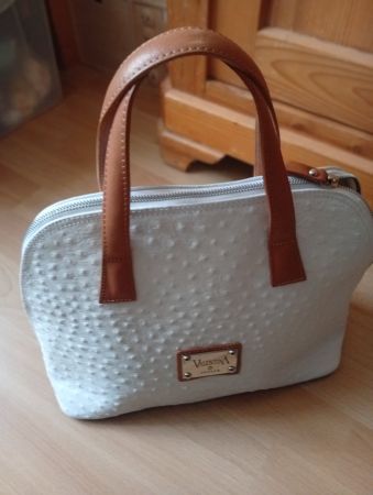NEUE Valentina Ledertasche 38x25x15cm ab 69.--Fr