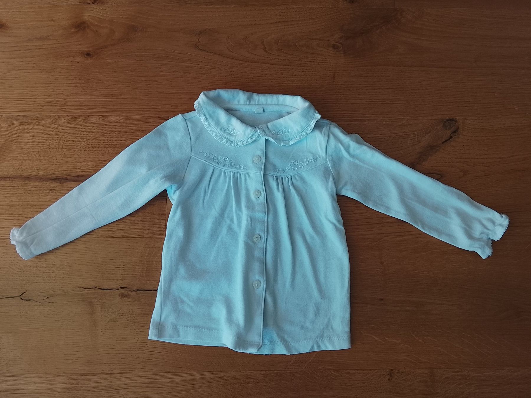 Blusen, T-Shirts & Tops: Bluse Gr.100cm – Gebraucht aus St. Gallen von Okonomyiaki