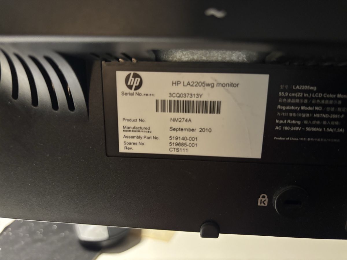 Hewlett Packard Monitor: HP Monitor – Usato da Auw venduto da Megahit2008 3
