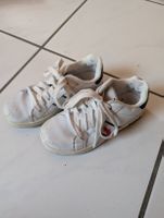 Turnschuhe 29