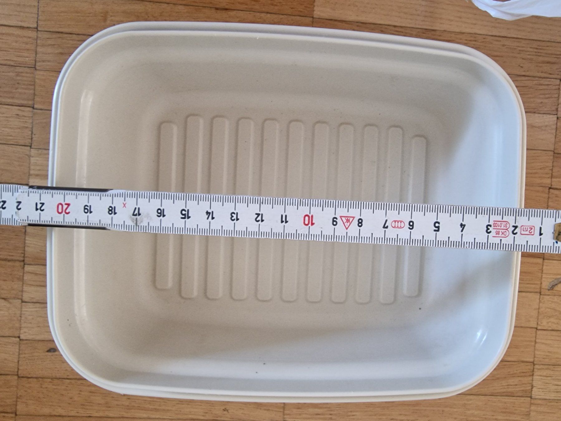 Recipients et similaires: Tupperware Brotkasten – D'occasion à Laufenburg par may_r2st 4