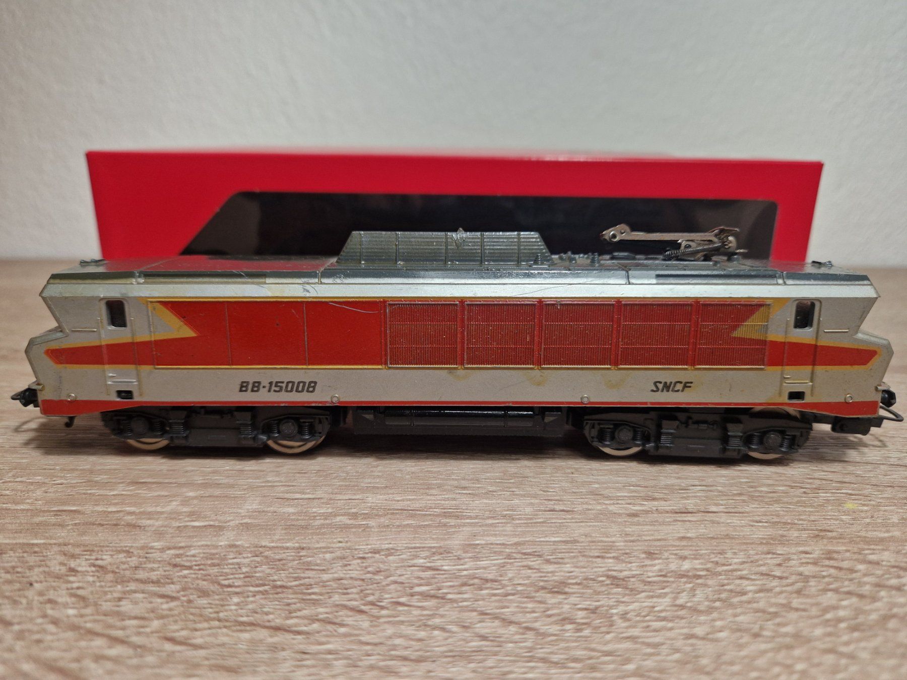 Lima Modellini di ferrovie: Lima E-Lok BB 15008 SNCF H0 – Usato da St-Aubin-Sauges venduto da tantome