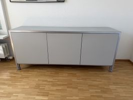 Möbel mit 3 Türen (von Kauer; NP: CHF 2'172.-)