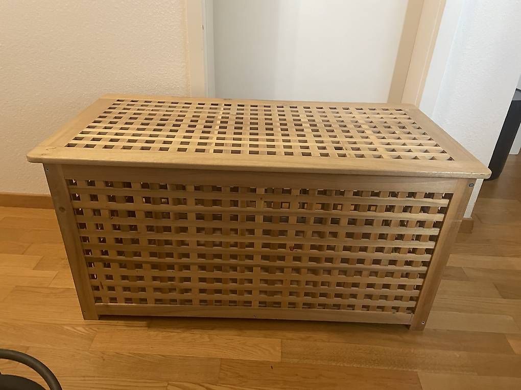 Ikea Tavoli: Ikea hol aufbewahrungstisch – Usato da Dübendorf venduto da Aber_trotzdem