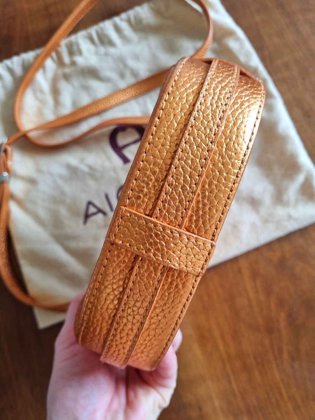Aigner Borse da donna: Handtasche von Aigner – Nuovo (secondo la descrizione) da Aarau venduto da KiKaMo 2