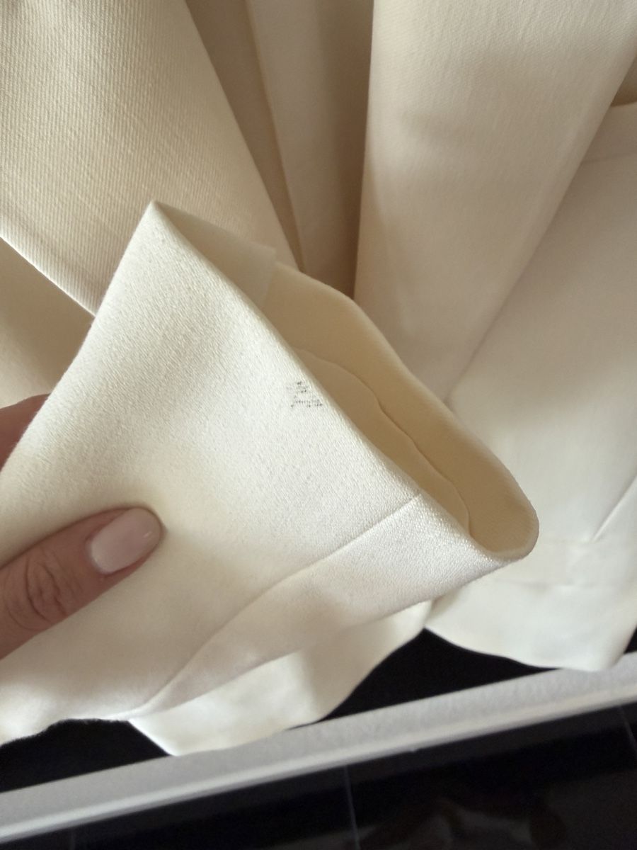 Zara Giacche: Cream Zara Blazer size S – Usato da Kilchberg venduto da anloufra 3