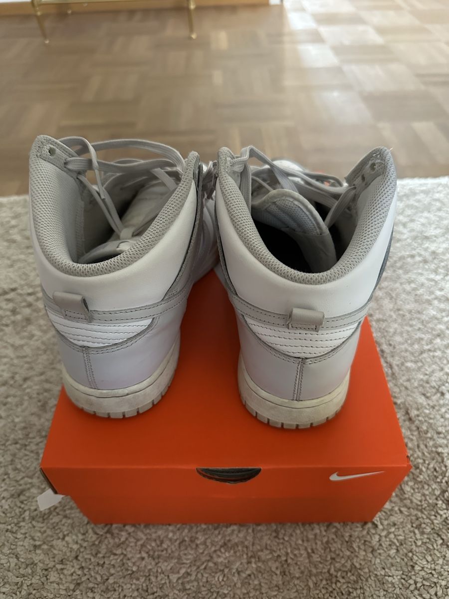 Nike Scarpe da uomo: Nike dunk grise – Usato da Evilard venduto da zoe.mrsg 2
