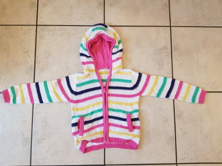 Bunt gestreifte Garn-Strickjacke Gr. 104