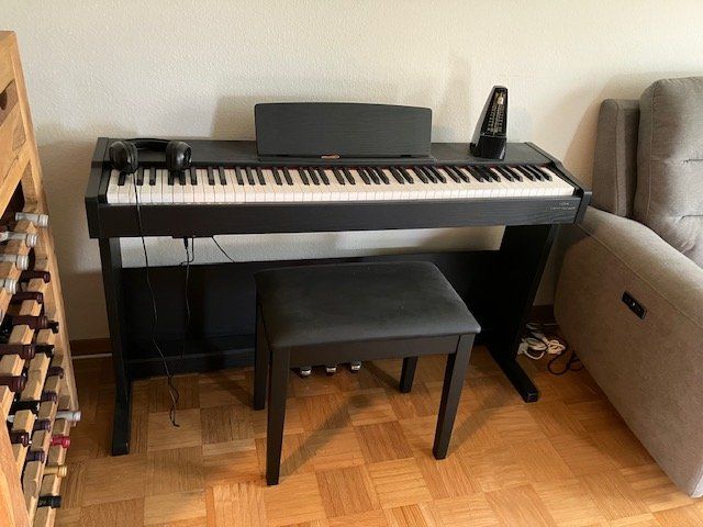 Musikinstrumente: E-Piano – Neu (gemäss Beschreibung) aus Aarau von mar_226g 1