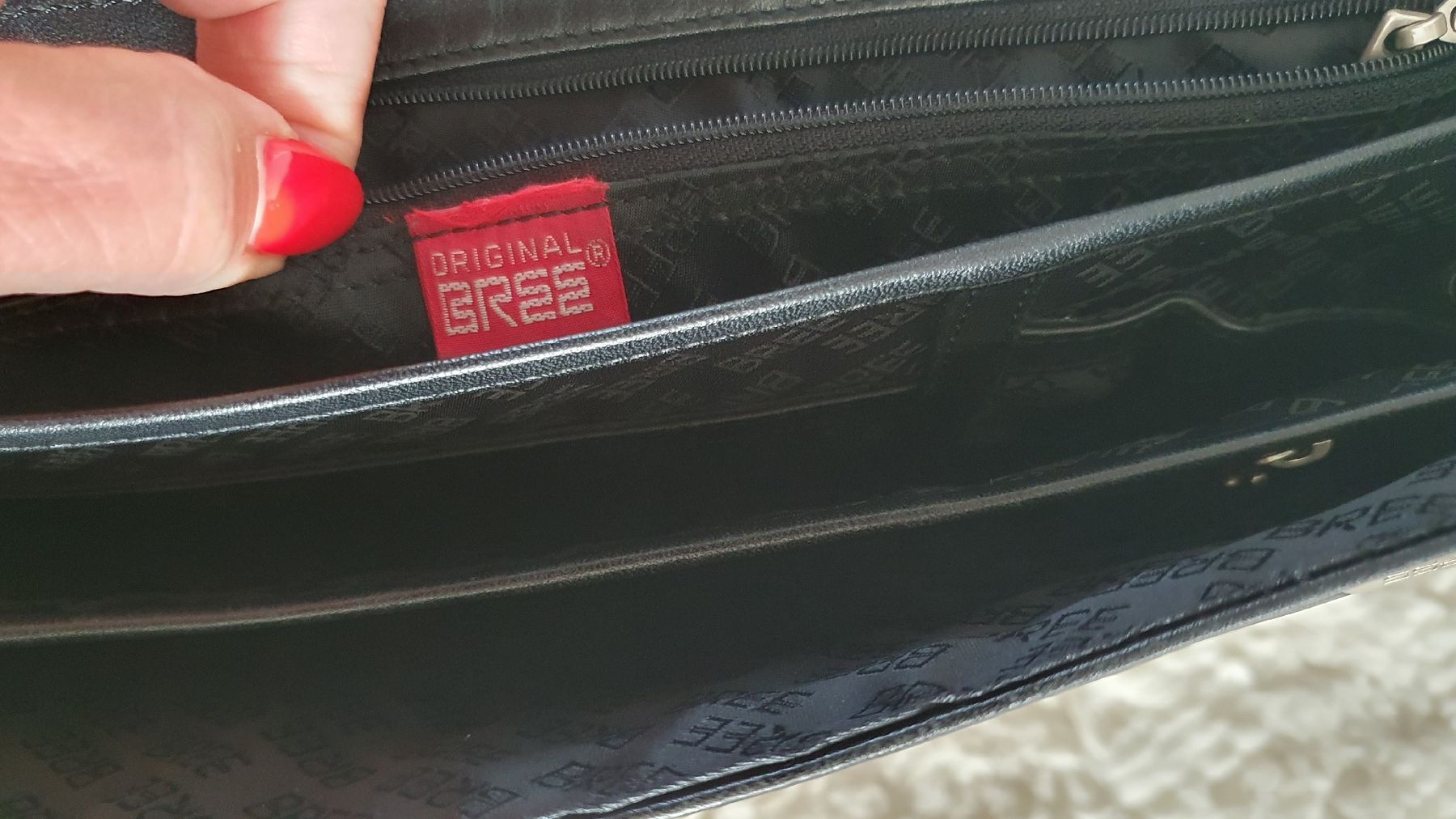 Bree Borse da donna: Schwarze Ledertasche von Bree, ein Klassiker – Usato da Laufenburg venduto da megane1959 7