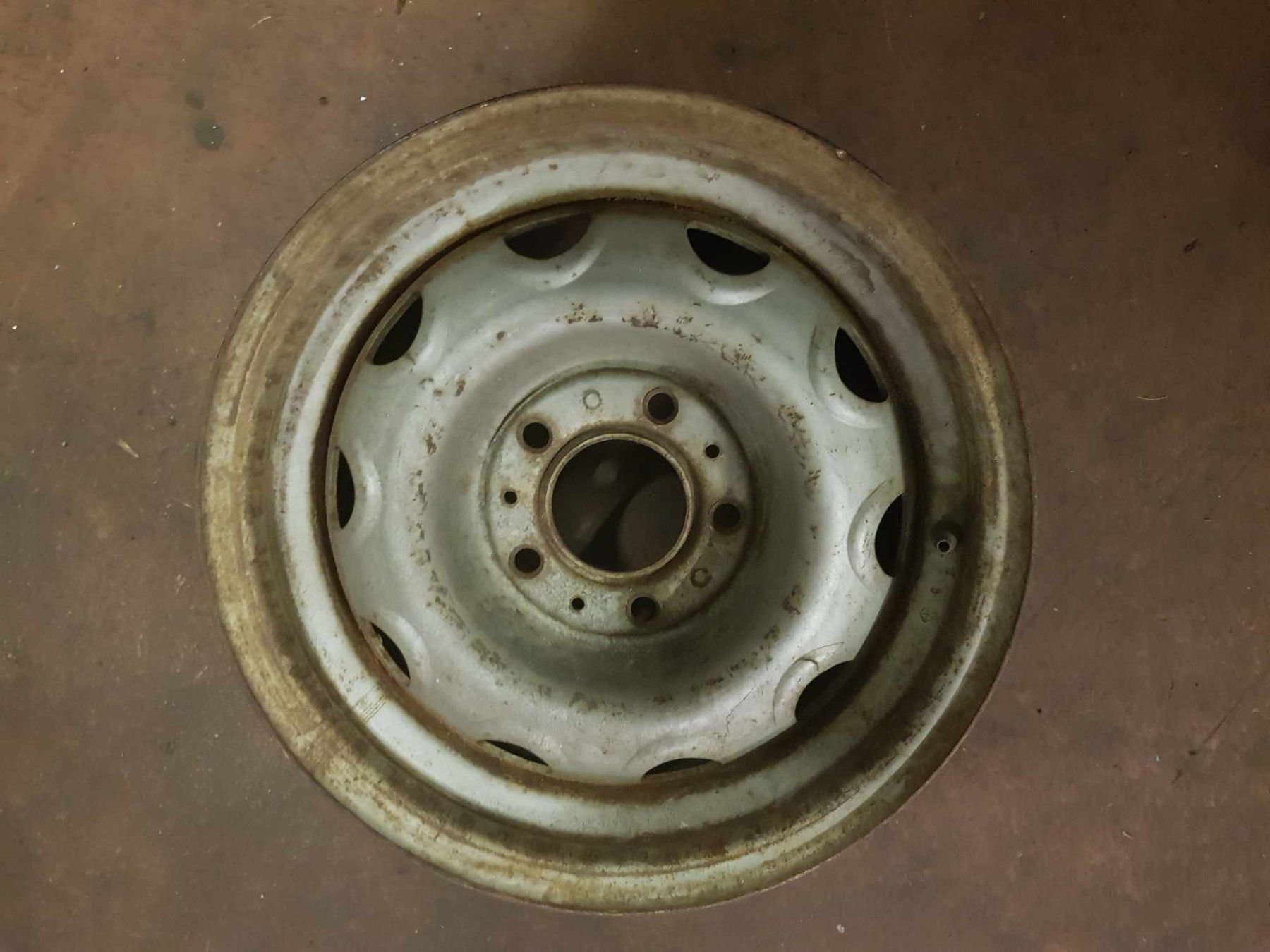 Dodge Felgen: 1ea   14“ Mopar Ralley Wheel – Gebraucht aus Niedergösgen von usc_9sk7
