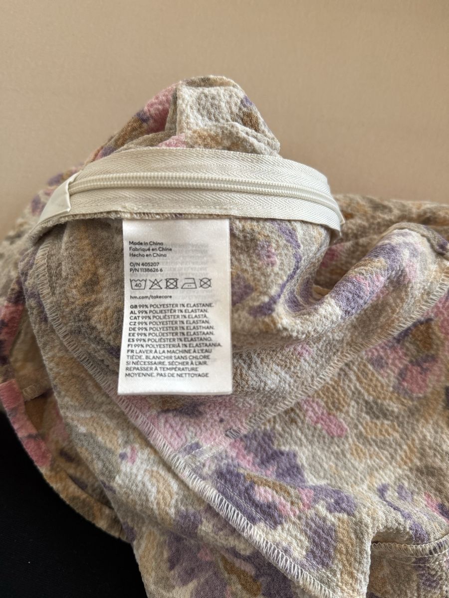 H&M Blusen: H&M  Bluse, Grösse L – Gebraucht aus St Gallen von Berta343 4