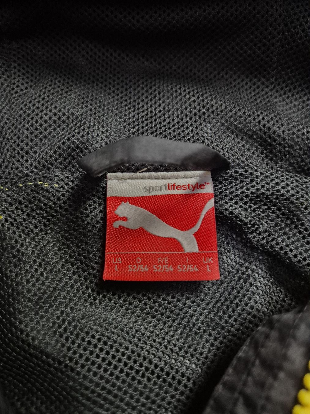 Puma Giacche: Rare Puma Track Jacket '90 Windbreaker Grösse L – Usato da St. Gallen venduto da CaliSunshine 3