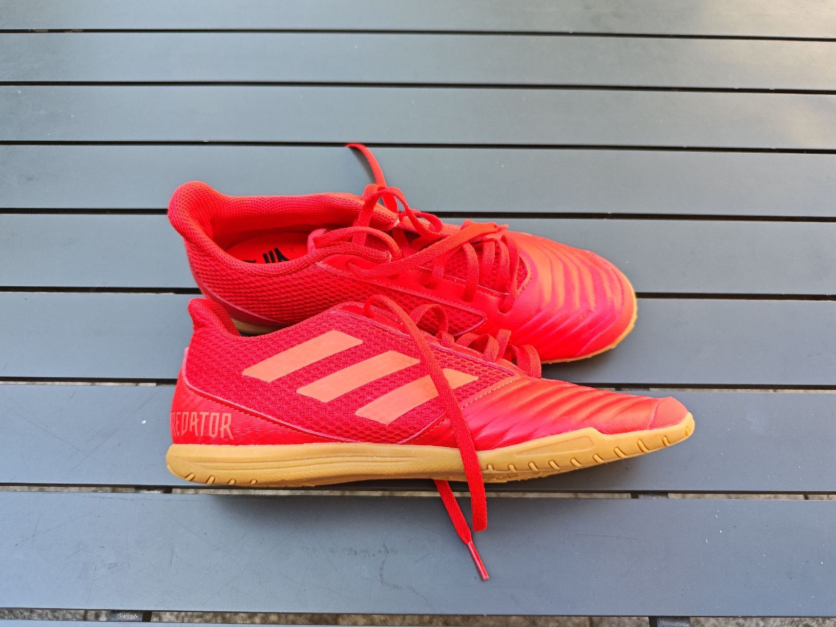 Chaussures hommes: Adidas Predator Gr 40 2/3 – D'occasion à Winterthur par Shorna