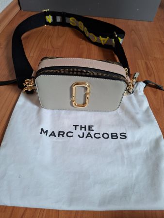 Marc Jacobs The Snapshot