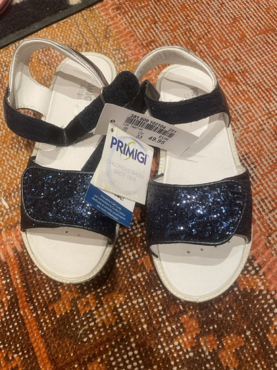 Primigi Chaussures filles: Primigi  Sandalen blauer Strass gr 33 neu – Neuf avec emballage d'origine à Zürich par eddiekaterblau