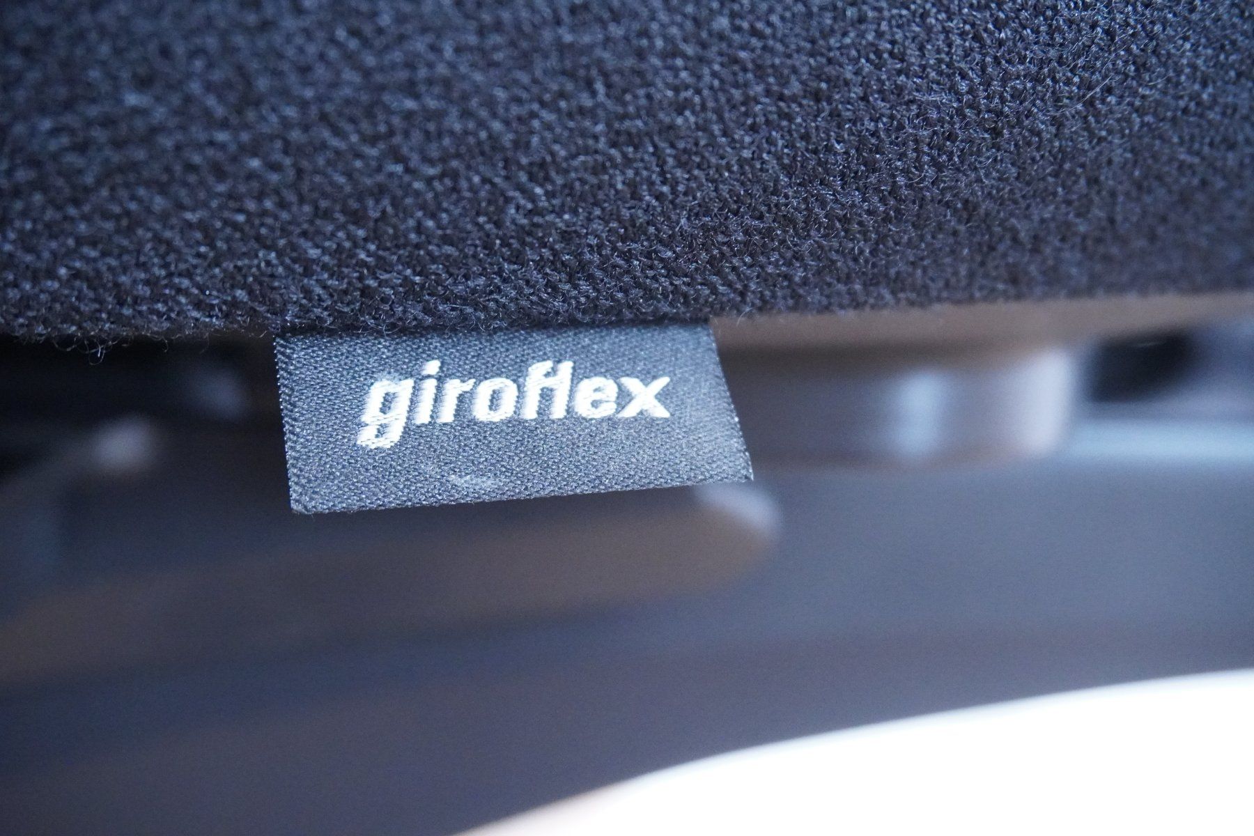 Giroflex Sedie: Giroflex Bürostuhl Modell 545 Stoff schwarz – Usato da Bad Zurzach venduto da QLASSIQ 9